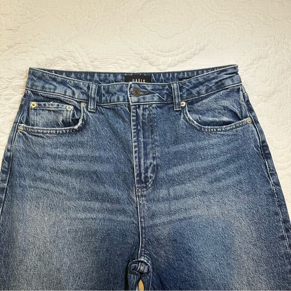 Rails The Sunset High Rise Slim Flare Jeans. Color: Navy Stone. Size: 30. - Picture 6 of 10